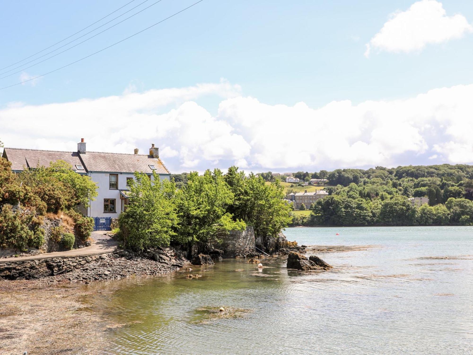 Ynys Faelog Cottage Менай-Бридж Екстер'єр фото